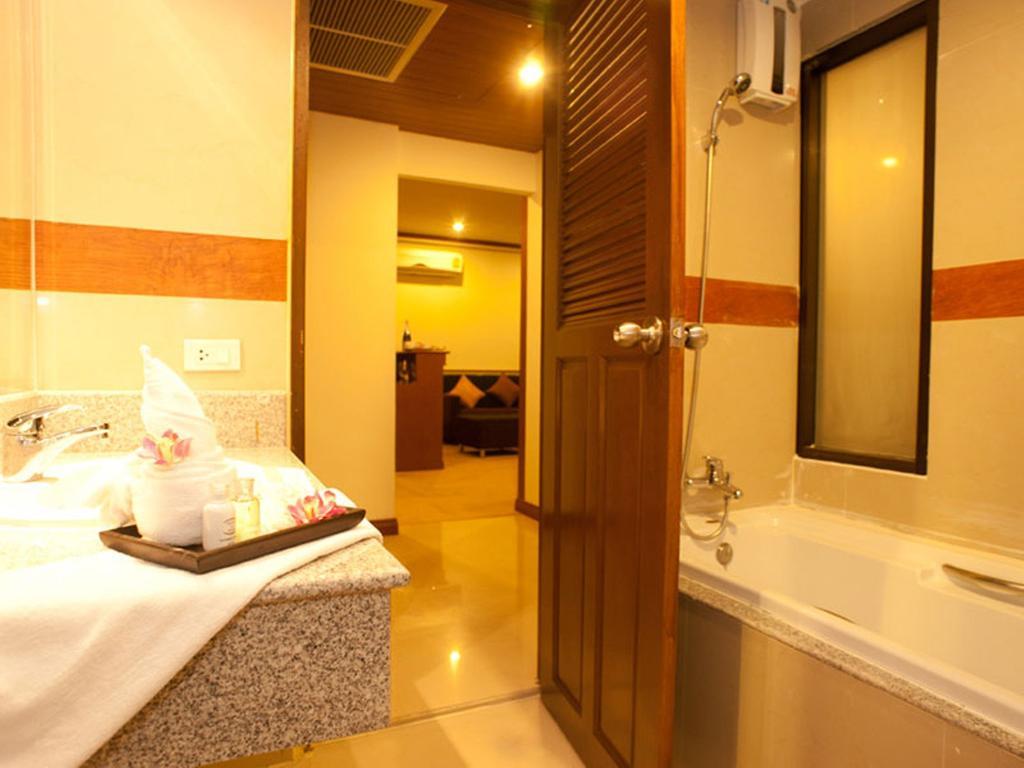 Hansa Venetian Hotel 핫야이 객실 사진